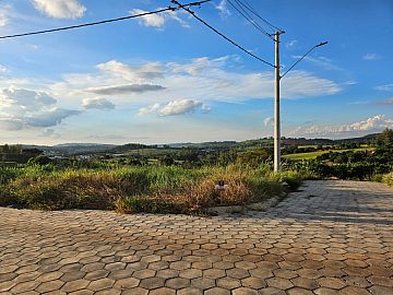 TERRENO A VENDA