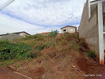 Terreno a venda - Monte Claro
