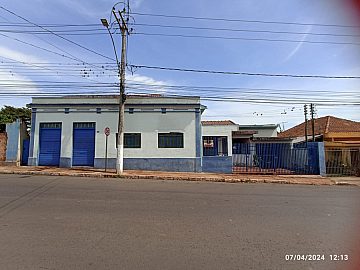 Casa a Venda - centro